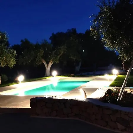Villa All'ombra Degli Ulivi By Barbarhouse Latiano